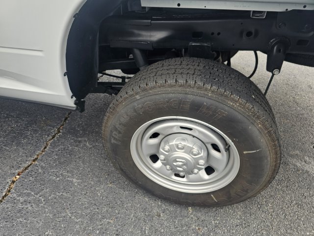 Used 2023 RAM 2500 Tradesman AWD/4WD image 12