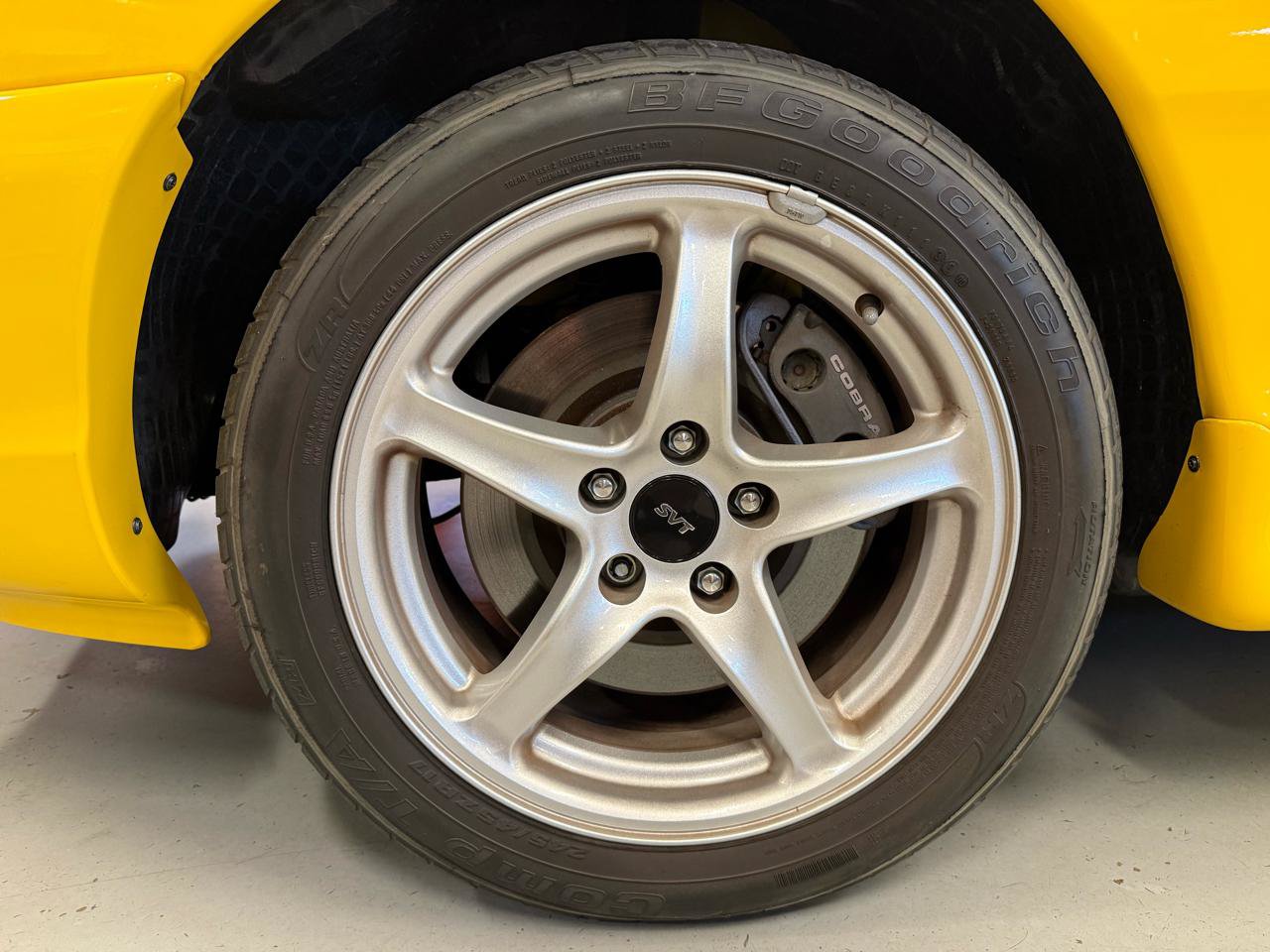 Used 1998 Ford Mustang Cobra RWD image 24