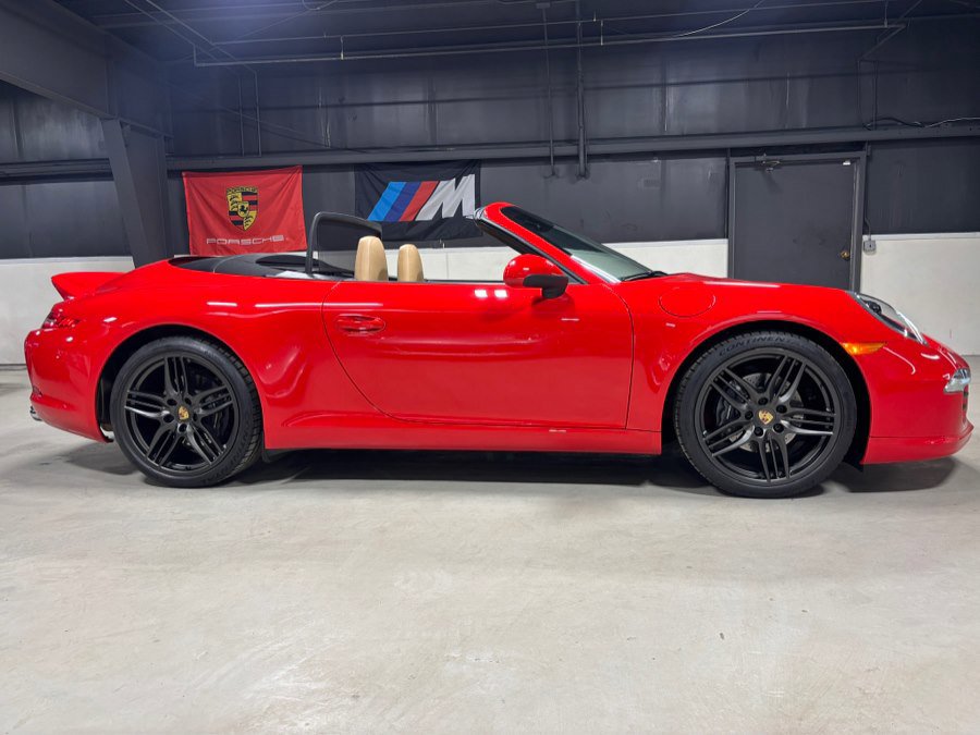 Used 2015 Porsche 911 Carrera image 3