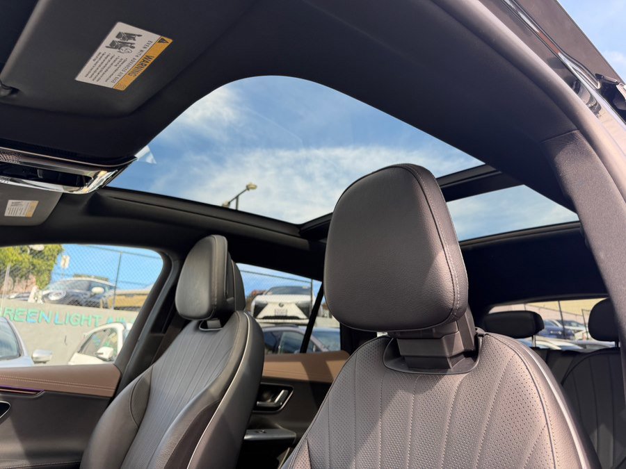 Used 2023 Mercedes-Benz EQE 350+ SUV image 23