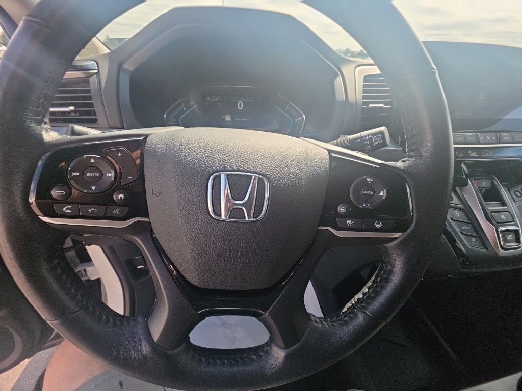 Certified 2024 Honda Odyssey Elite image 17
