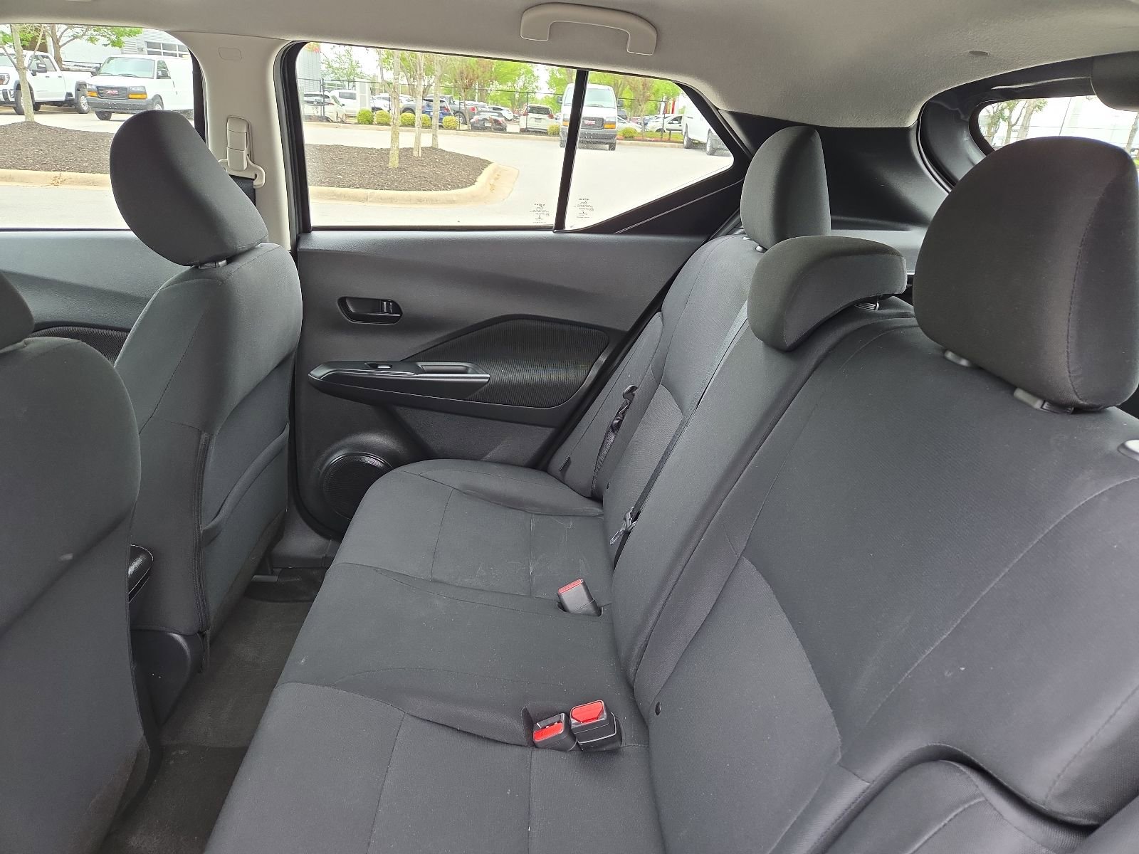 Used 2023 Nissan Kicks S image 9