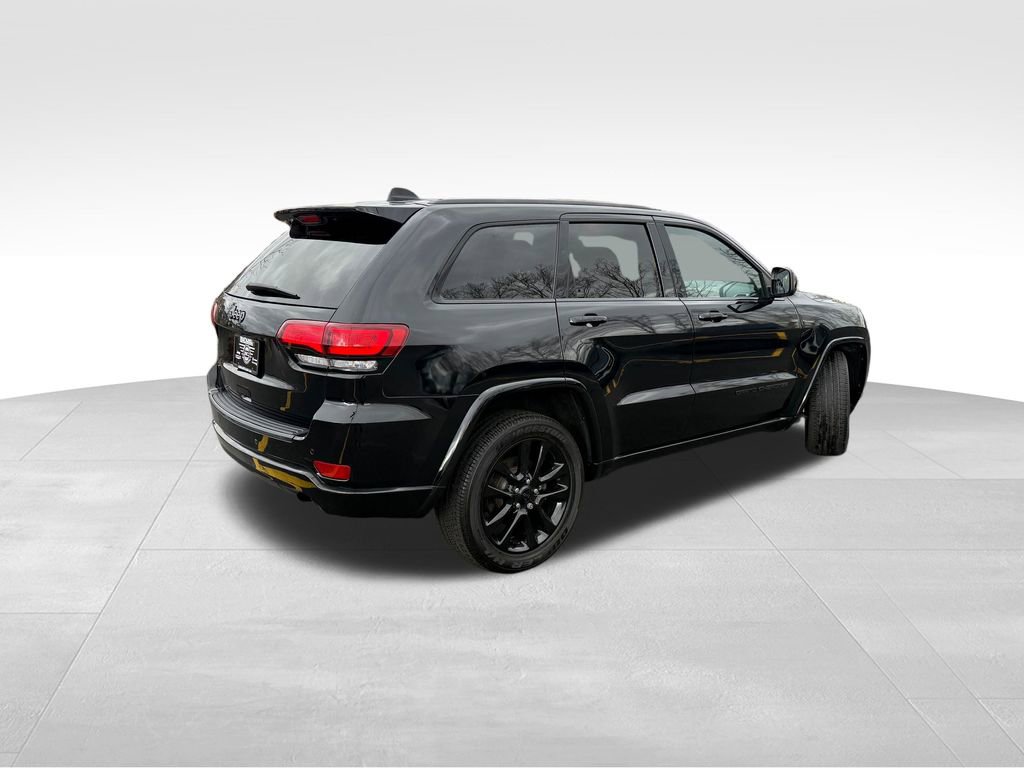 Used 2019 Jeep Grand Cherokee Altitude image 8