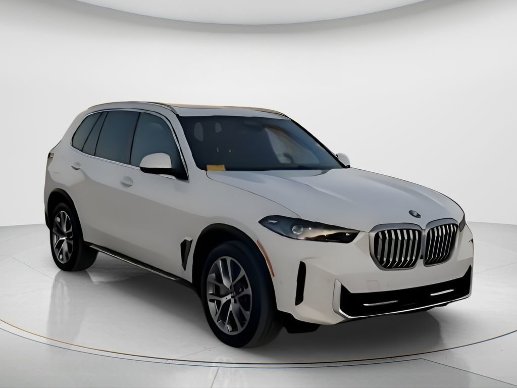 Used 2025 BMW X5 xDrive50e image 3