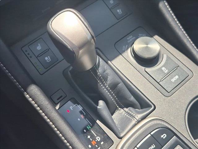 Used 2016 Lexus RC 350 w/ Navigation System Package RWD image 12