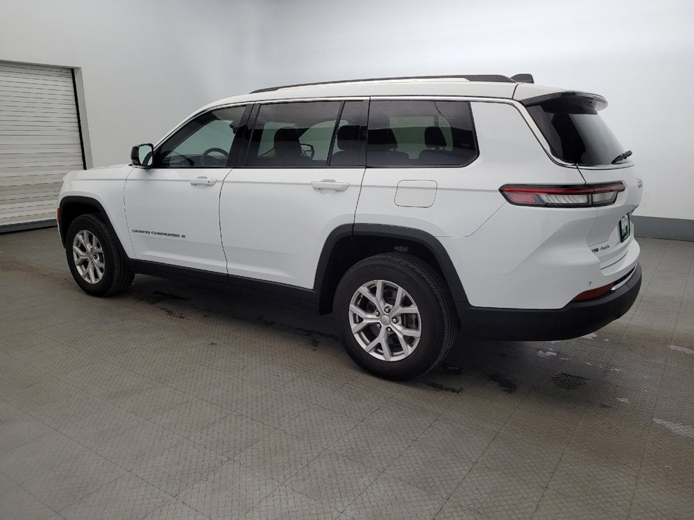 Used 2022 Jeep Grand Cherokee L Limited image 3