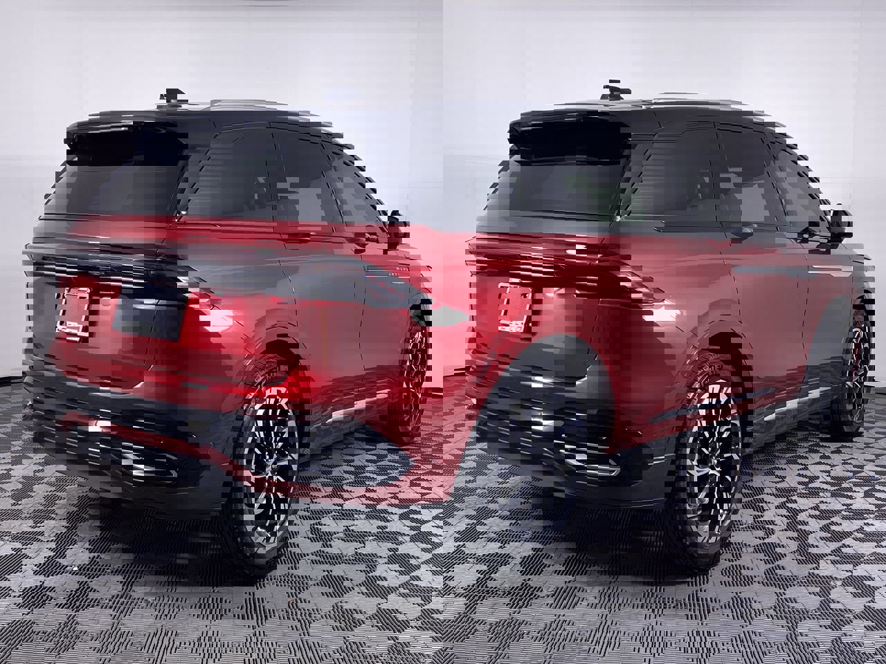 Used 2024 Lincoln Nautilus Reserve w/ Equipment Group 202A image 21