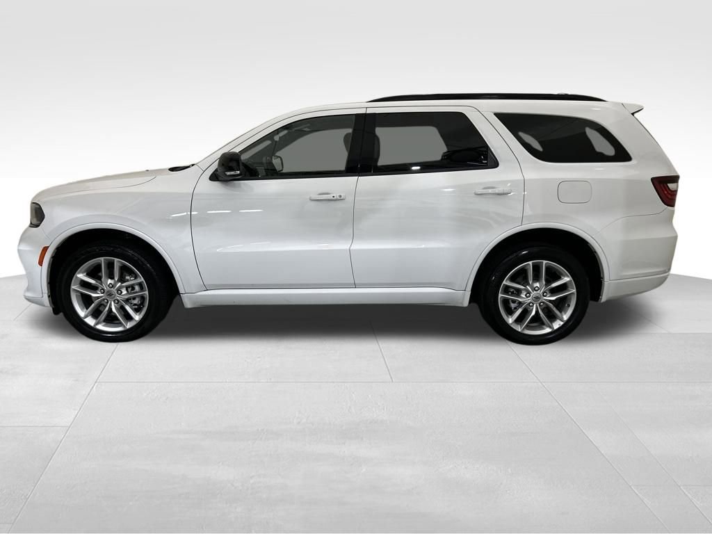 Used 2024 Dodge Durango GT image 2