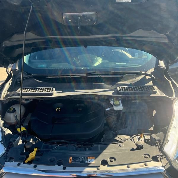 Used 2018 Ford Escape Titanium w/ Ford Safe & Smart Package AWD/4WD image 29