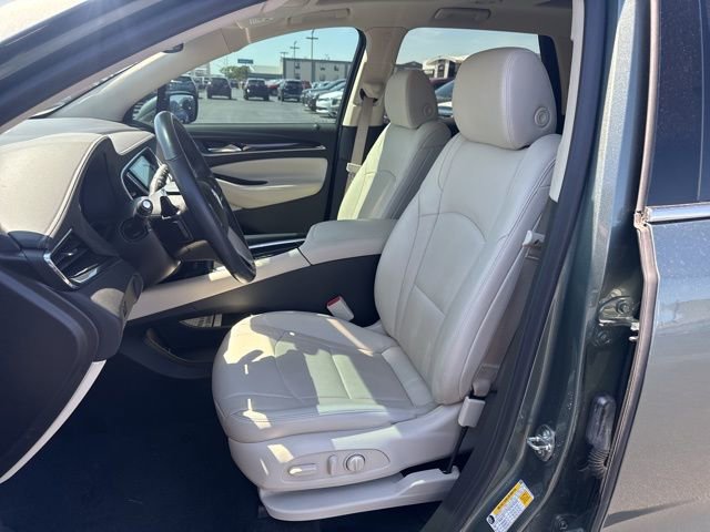 Used 2024 Buick Enclave Essence w/ Experience Buick Package FWD image 19