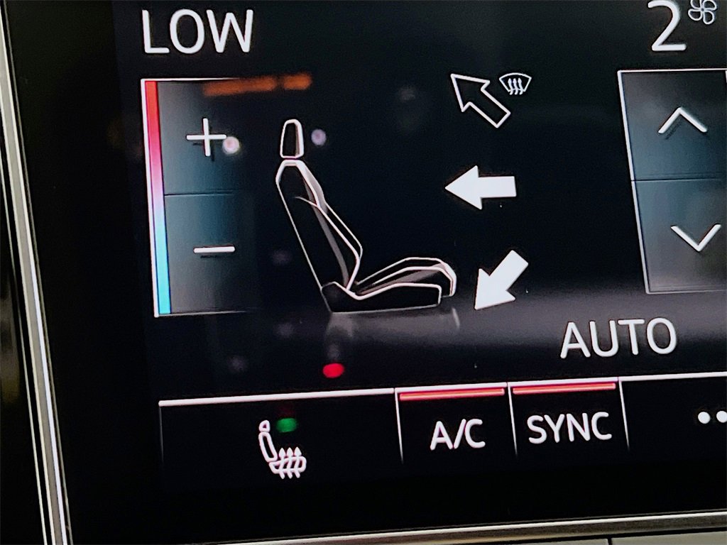 New 2025 Audi Q8 Premium image 23