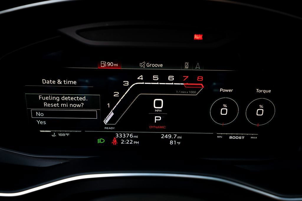 Used 2022 Audi RS 6 w/ Executive Package AWD/4WD image 41
