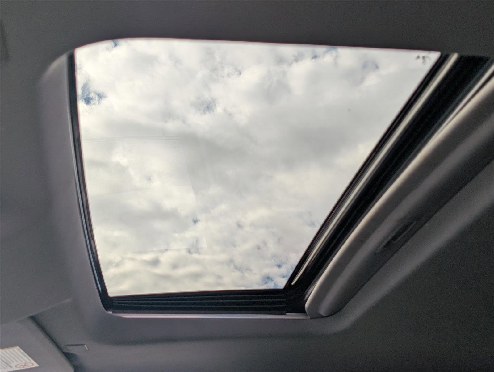 Used 2023 GMC Sierra 3500 Denali w/ Denali Ultimate Package image 18