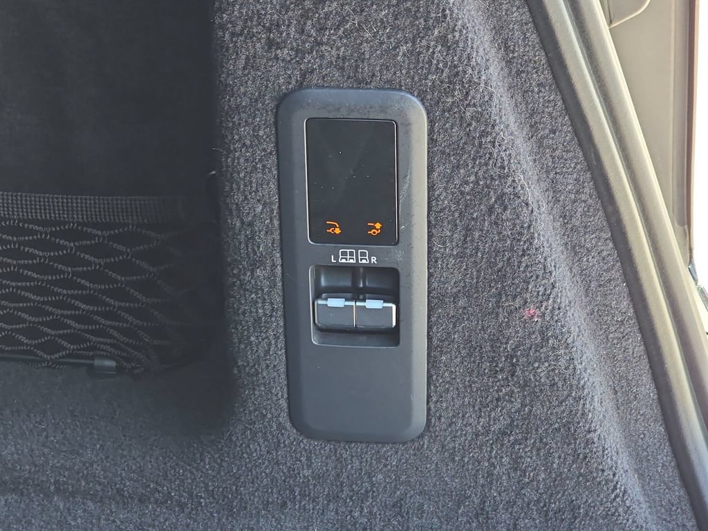 Certified 2025 Land Rover Range Rover Sport AWD/4WD image 14