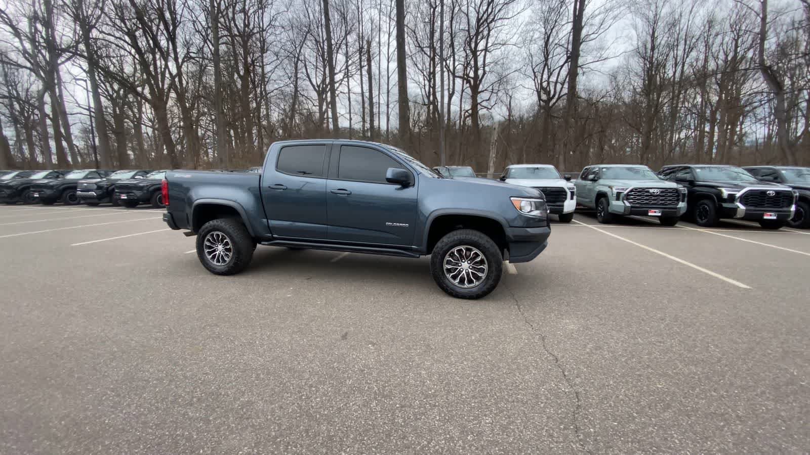 Used 2020 Chevrolet Colorado ZR2 AWD/4WD image 3
