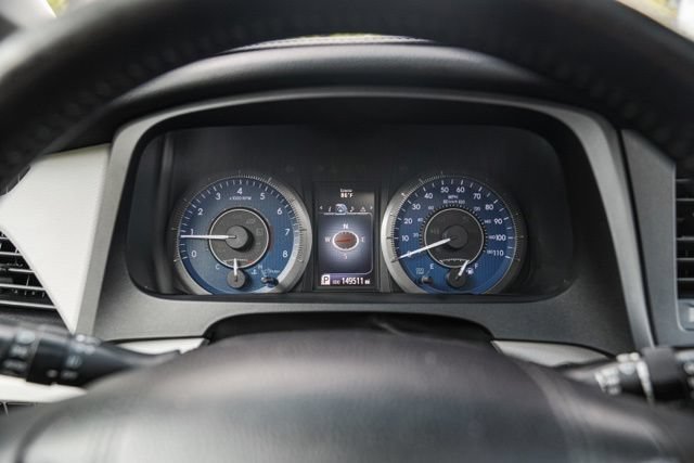 Used 2015 Toyota Sienna XLE w/ XLE Navigation Package FWD image 31