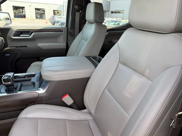 Used 2023 GMC Sierra 1500 SLT w/ SLT Premium Package AWD/4WD image 19