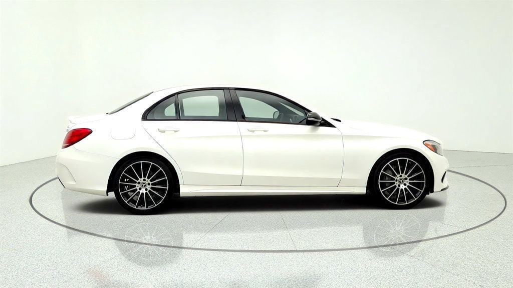 Used 2017 Mercedes-Benz C 300 4MATIC Sedan w/ Premium 2 Package image 4
