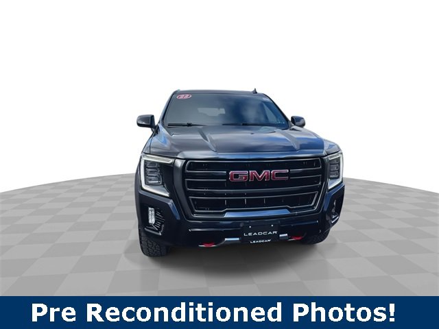 Used 2023 GMC Yukon AT4 image 3