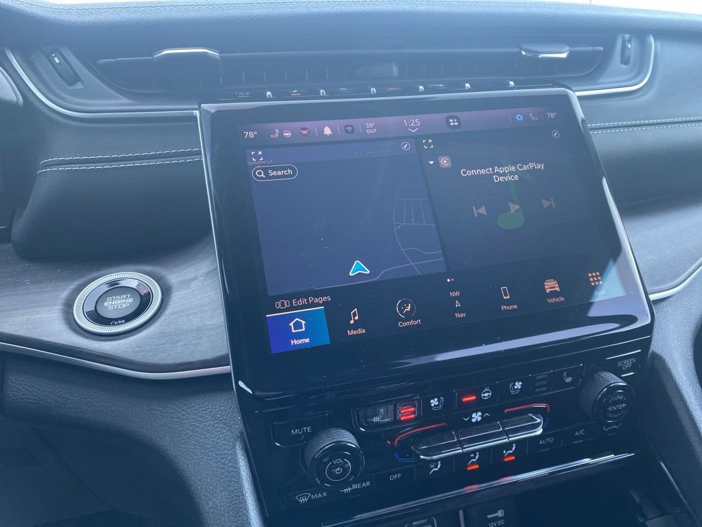 Certified 2023 Jeep Grand Cherokee L Limited w/ Luxury Tech Group II image 34