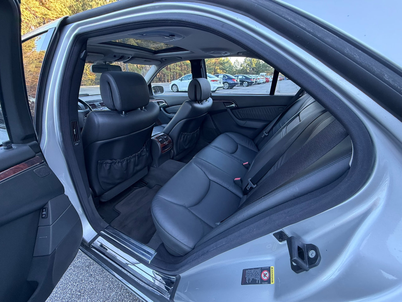 Used 2006 Mercedes-Benz S 500 4MATIC image 10