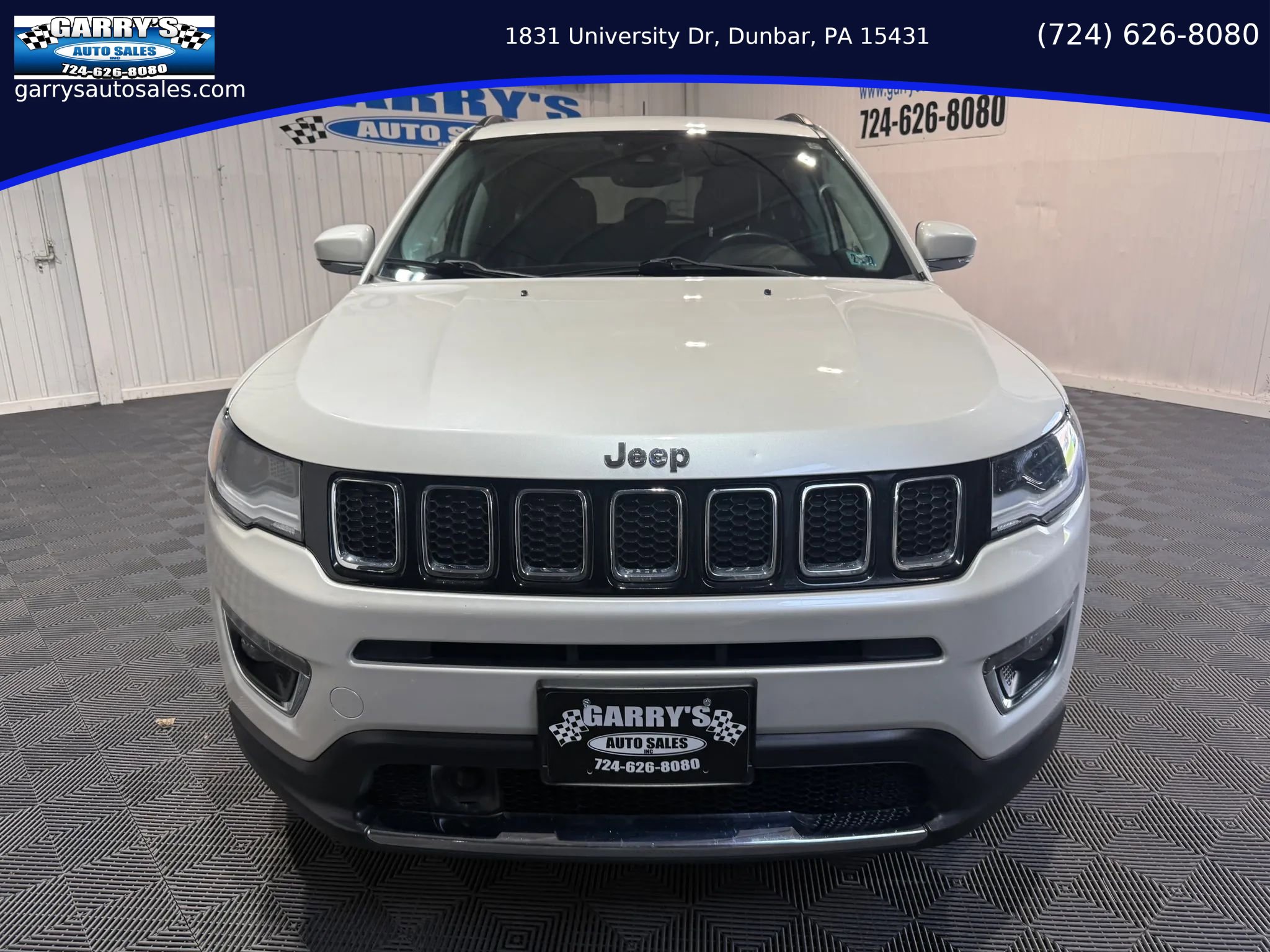 Used 2017 Jeep Compass Limited AWD/4WD image 2