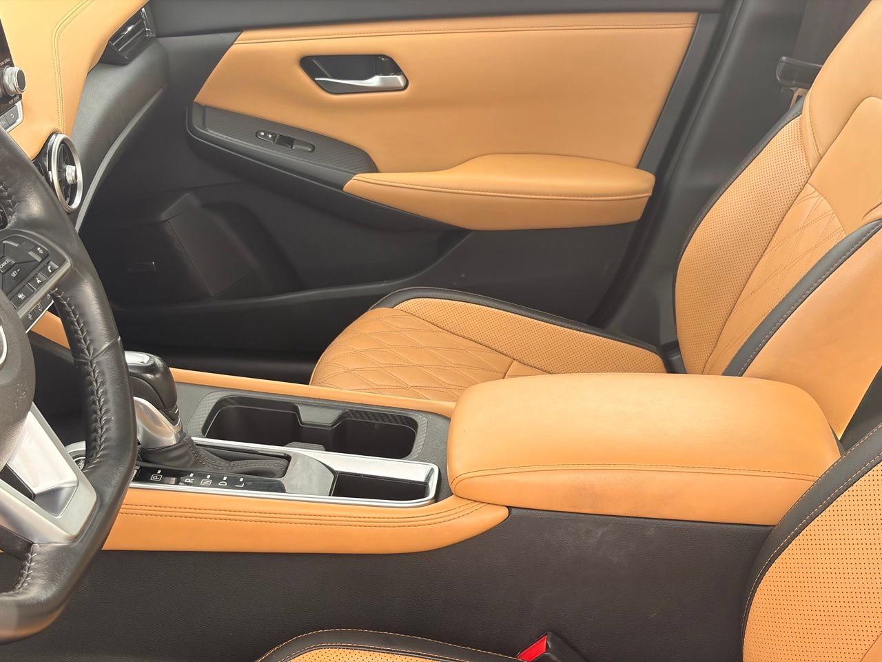 Certified 2025 Nissan Sentra SV w/ SV Premium Package FWD image 17