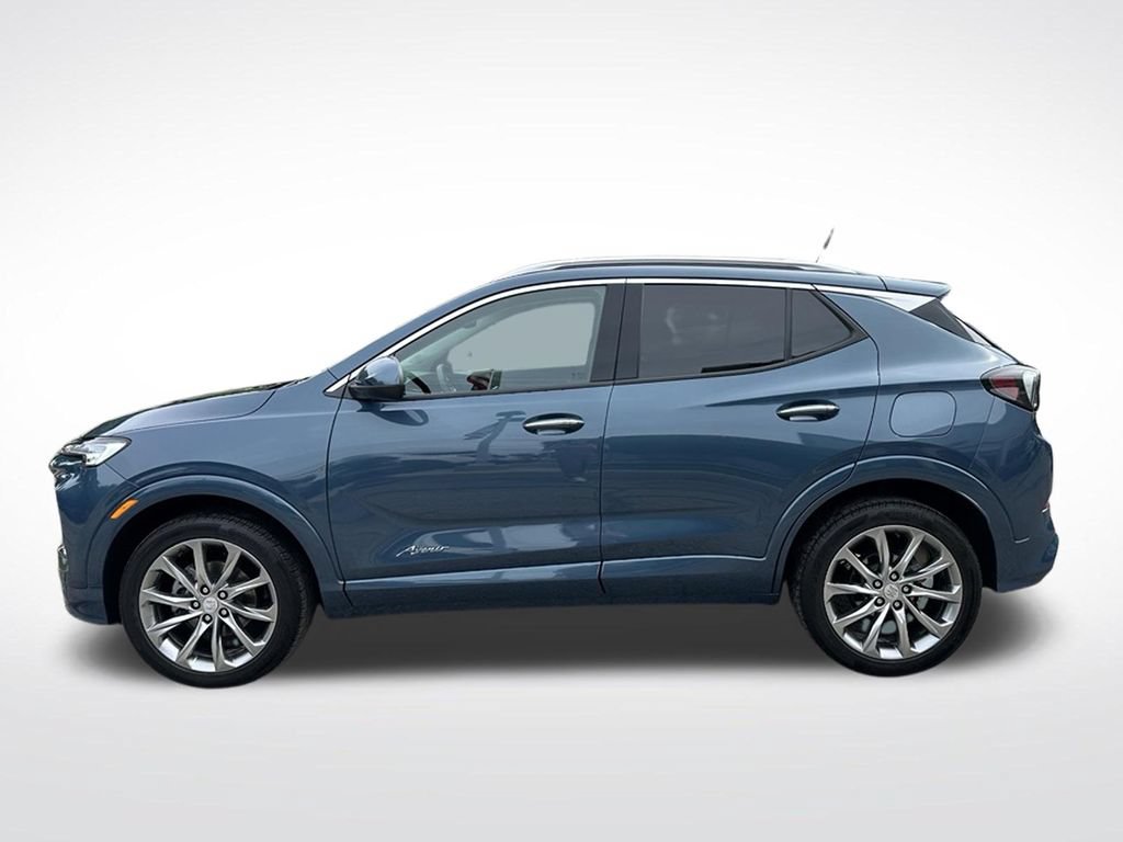 Used 2024 Buick Encore GX Avenir w/ Avenir Convenience Package AWD/4WD image 2