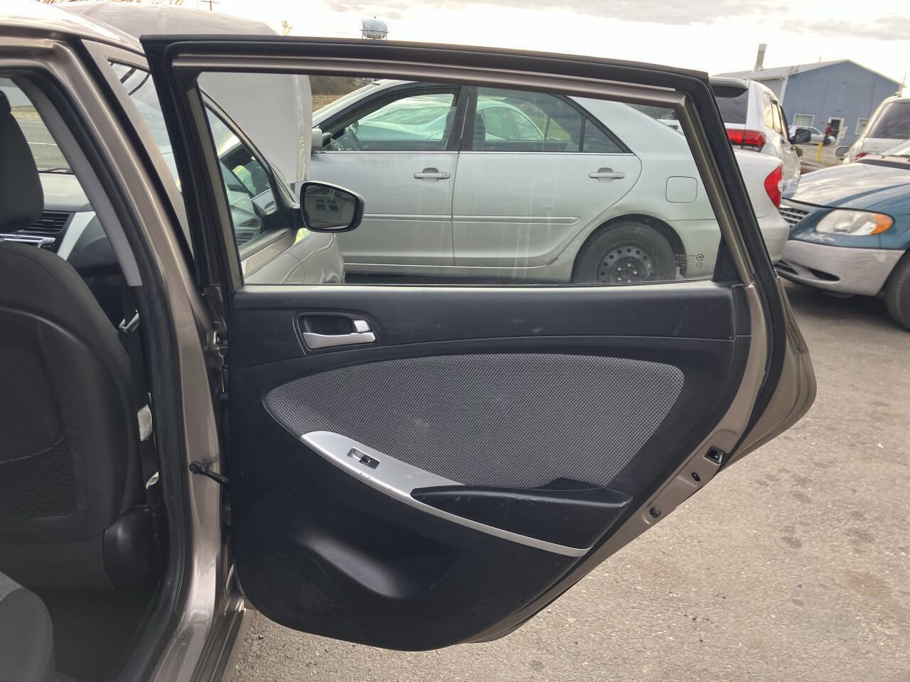 Used 2014 Hyundai Accent GS image 18