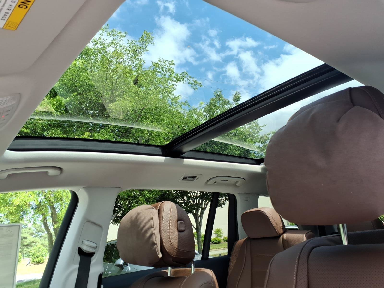 New 2026 Mercedes-Benz GLS 450 4MATIC image 18