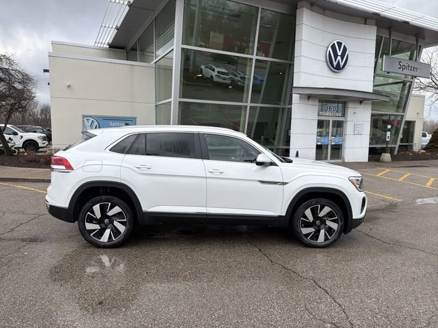 New 2026 Volkswagen Atlas Cross Sport SEL AWD/4WD image 10