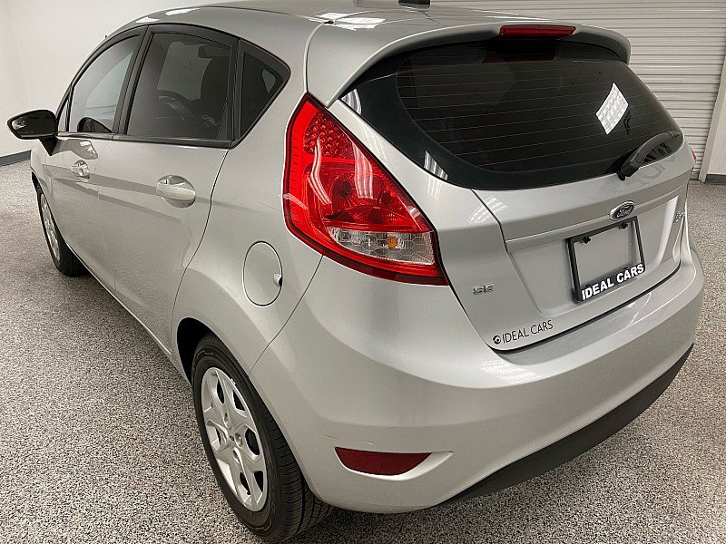 Used 2013 Ford Fiesta SE image 7