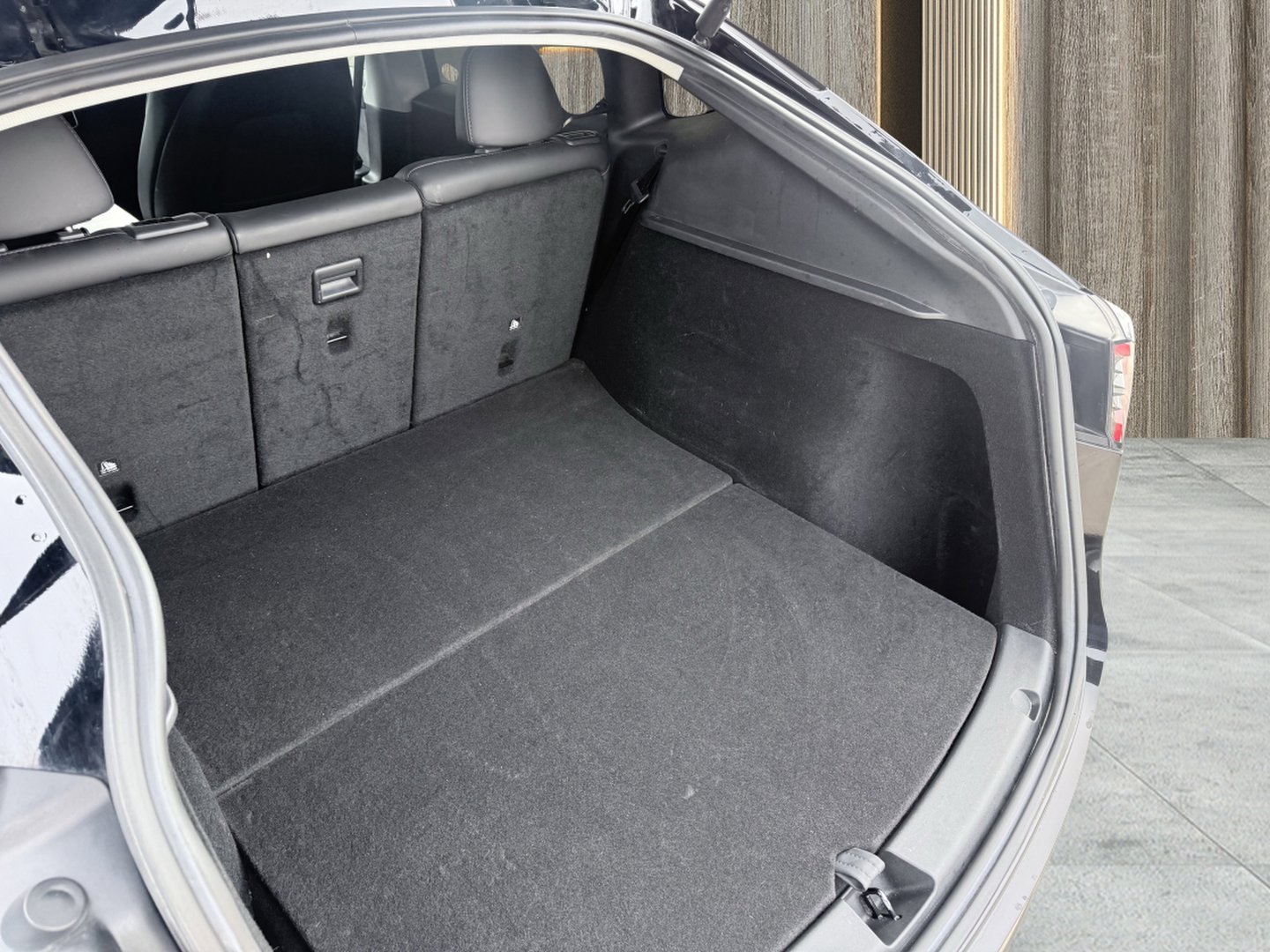 Used 2023 Tesla Model Y Performance image 12