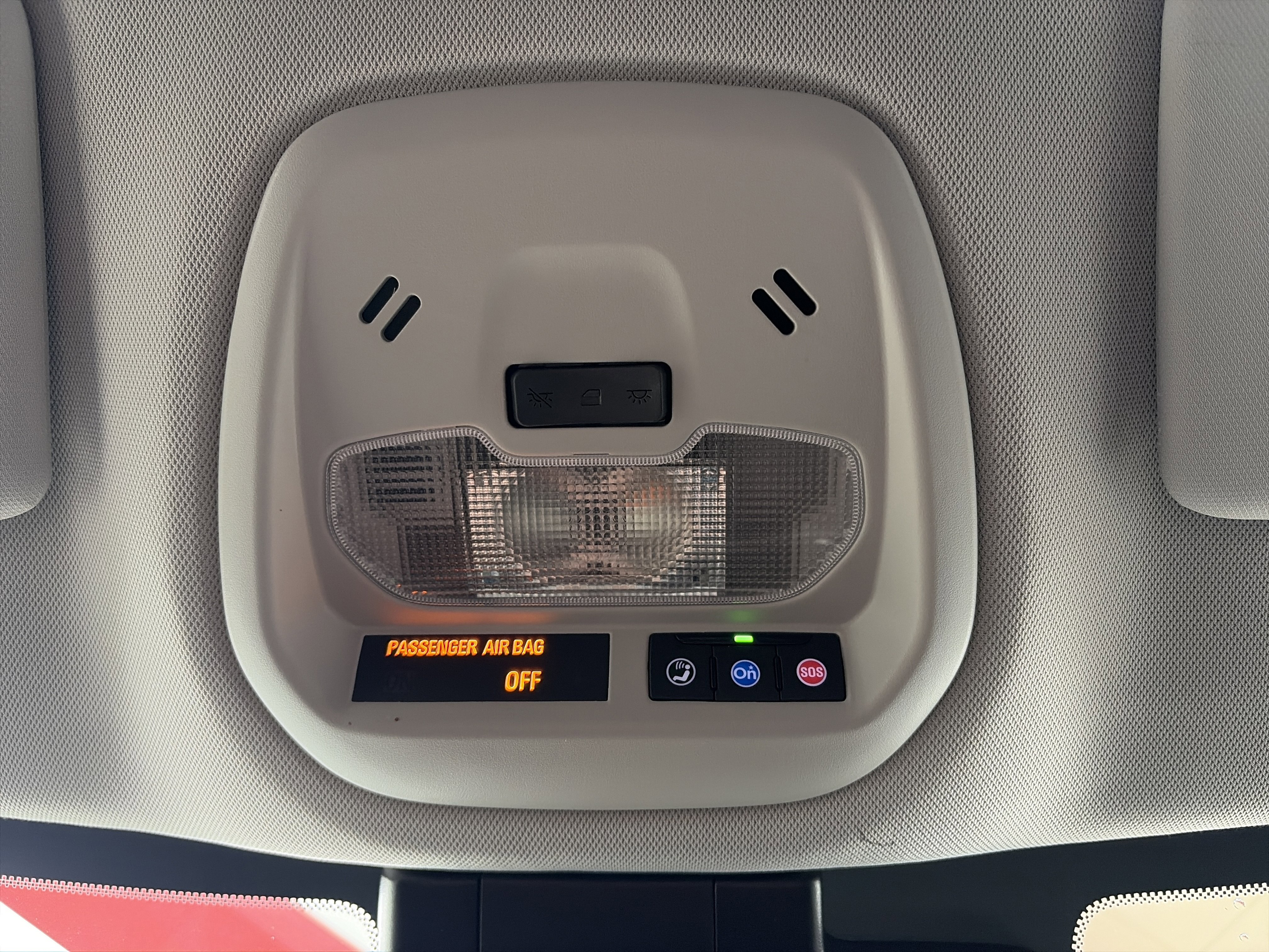 Used 2025 Chevrolet Trax LT image 29