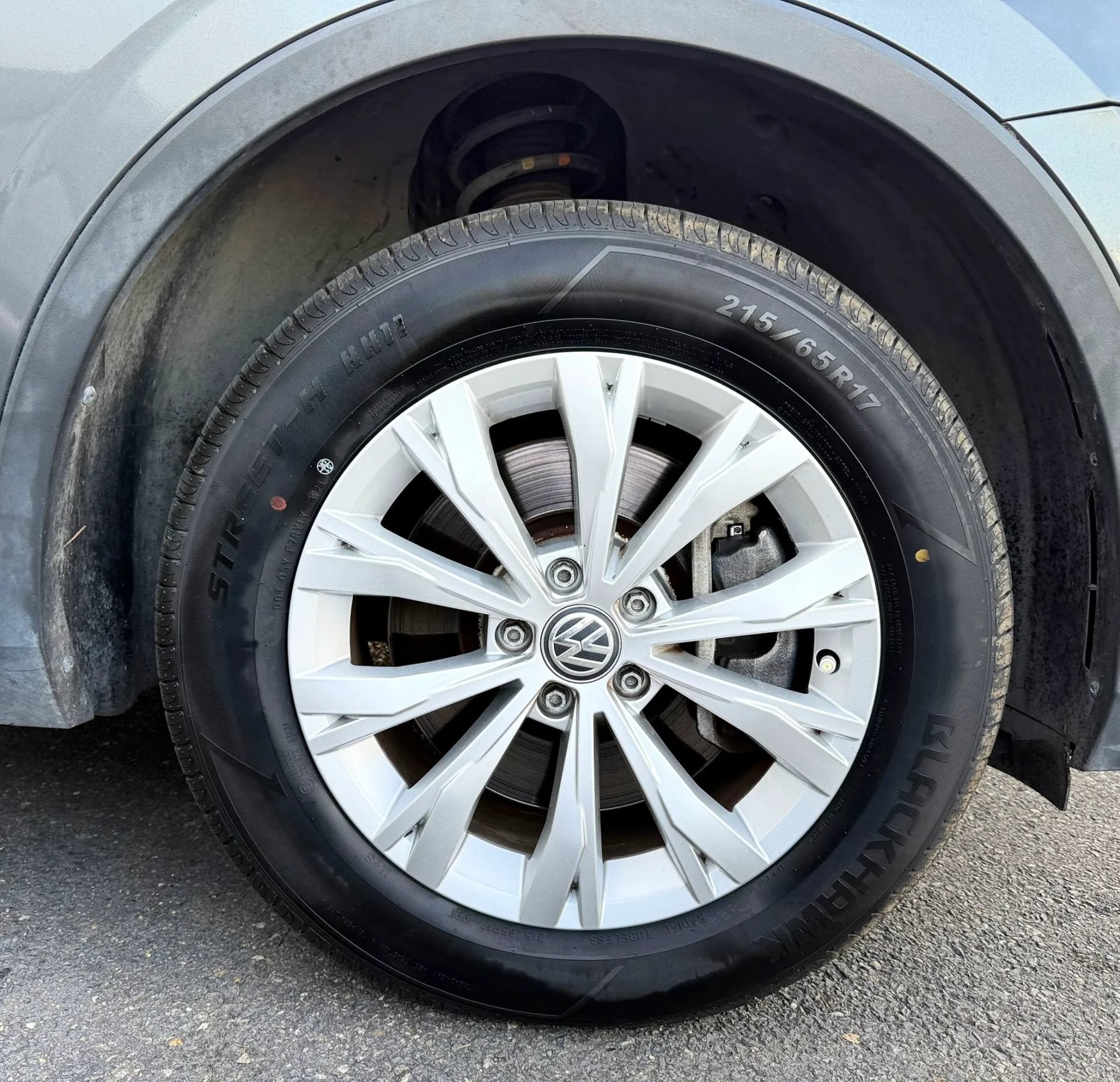 Used 2020 Volkswagen Tiguan S FWD image 44