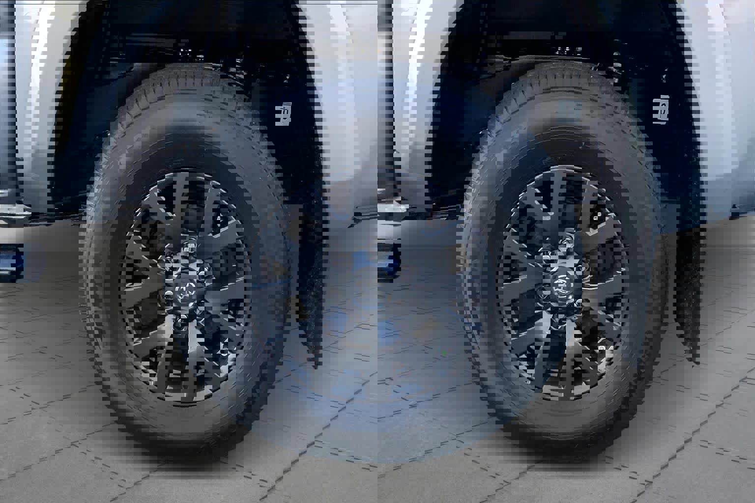 Used 2021 Toyota Tacoma SR5 image 10