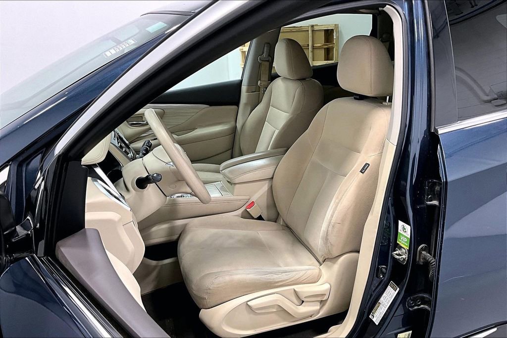 Used 2016 Nissan Murano S image 31