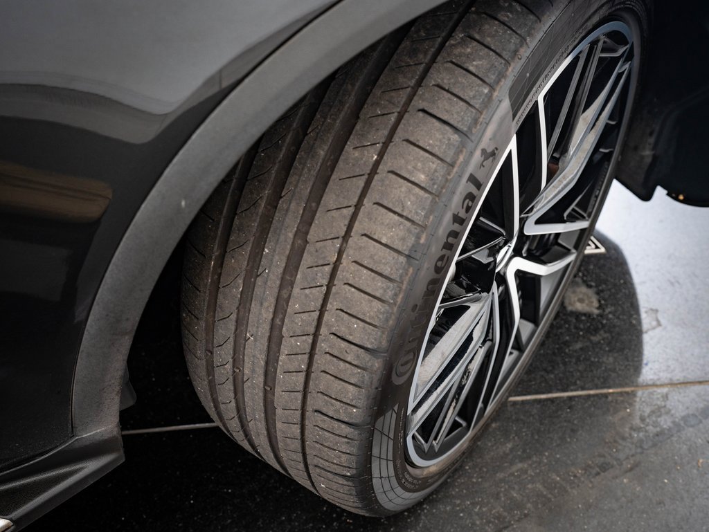 Certified 2022 Mercedes-Benz GLC 43 AMG 4MATIC image 43