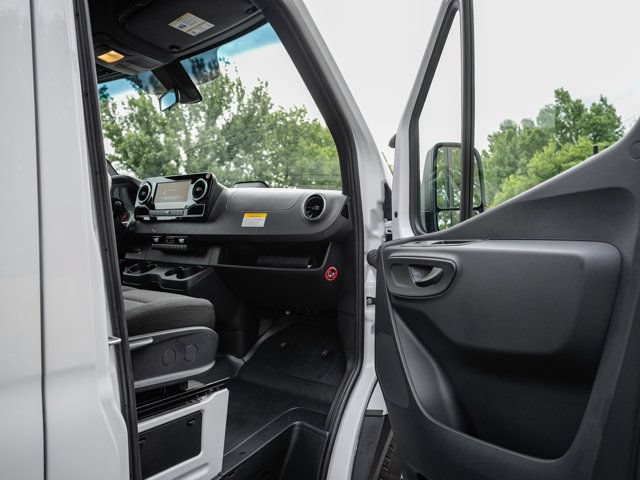 Certified 2025 Mercedes-Benz Sprinter 2500 image 23