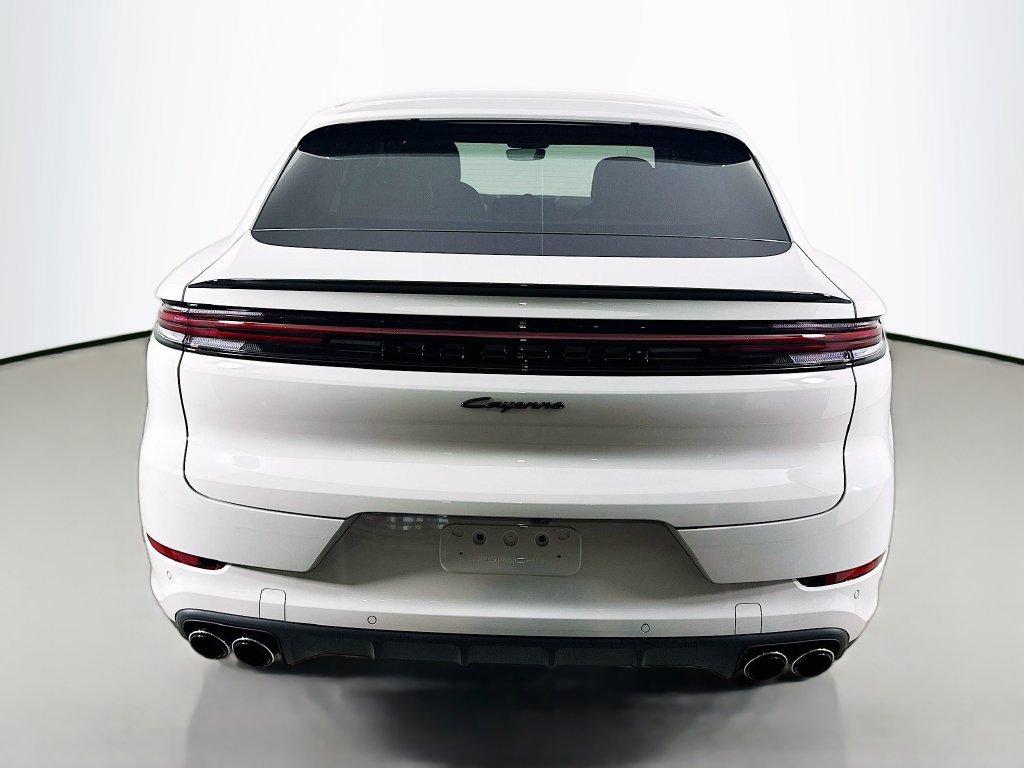 New 2026 Porsche Cayenne E-Hybrid Coupe AWD/4WD image 10