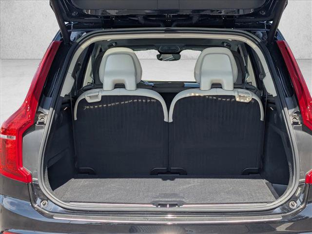 Used 2025 Volvo XC90 B6 Plus w/ Protection Package Premier AWD/4WD image 6