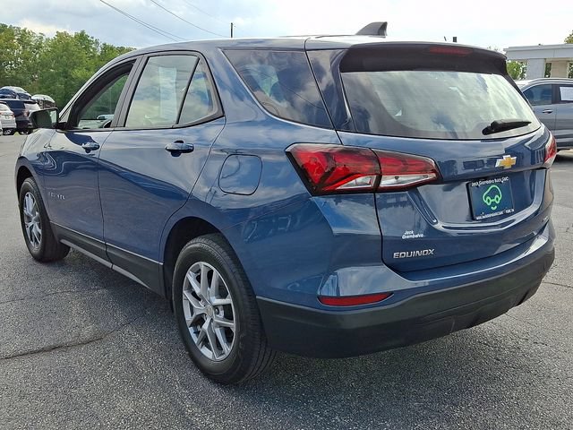 Certified 2024 Chevrolet Equinox LS AWD/4WD image 4