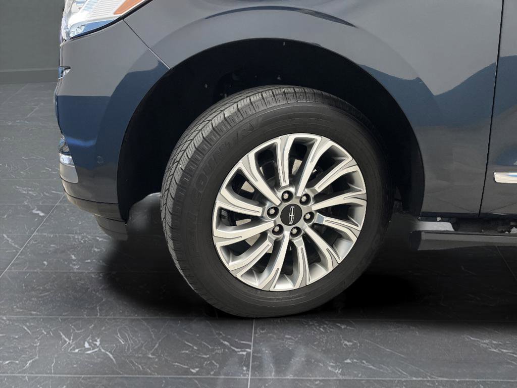 Used 2024 Lincoln Navigator Premiere image 40
