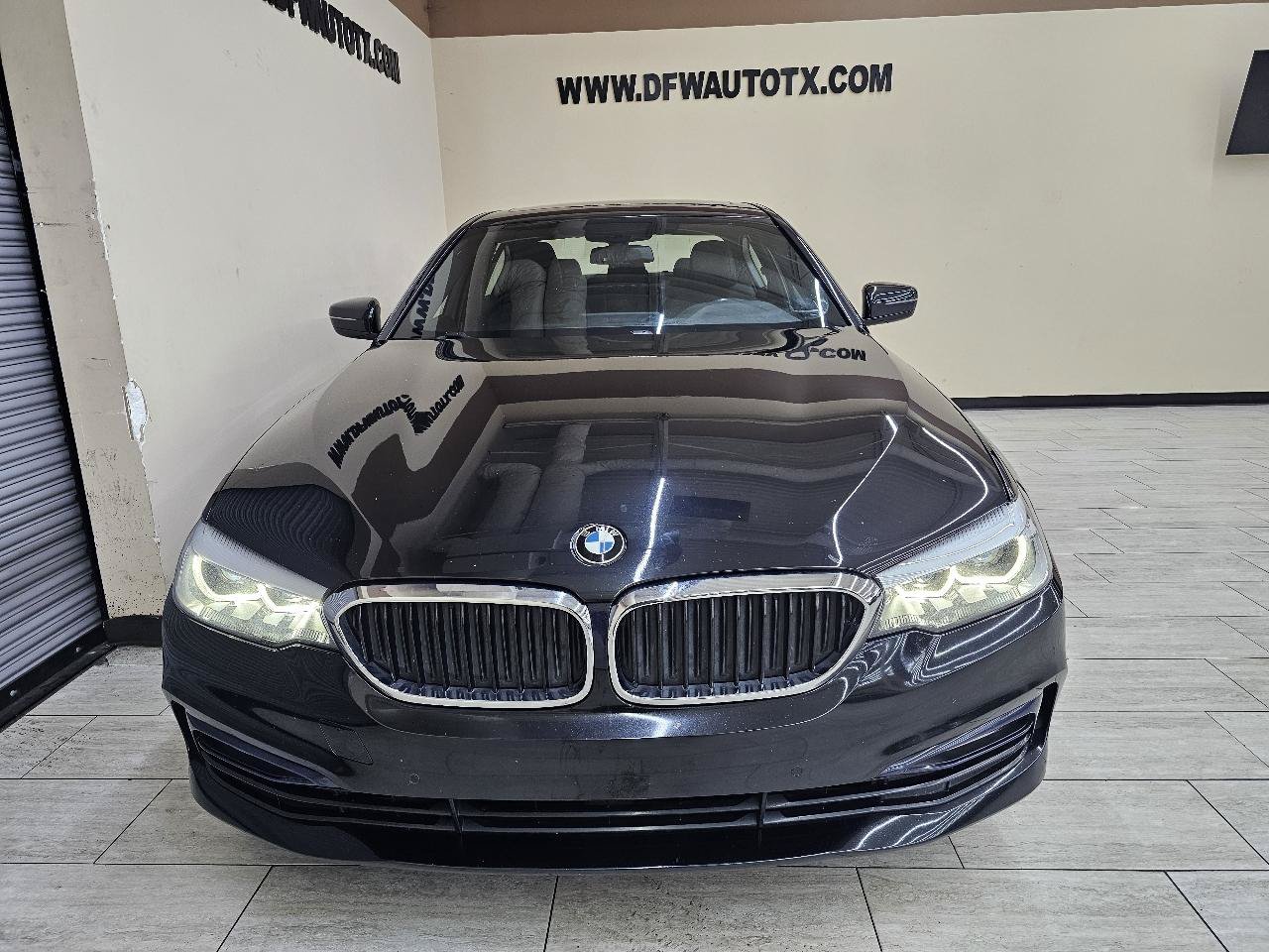 Used 2017 BMW 530i RWD image 3