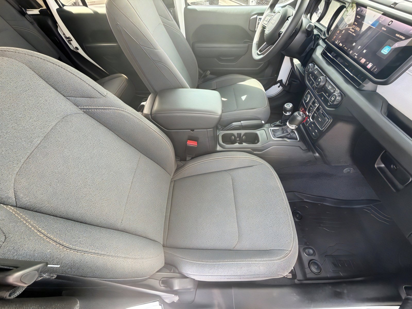 Used 2025 Jeep Gladiator Willys image 10