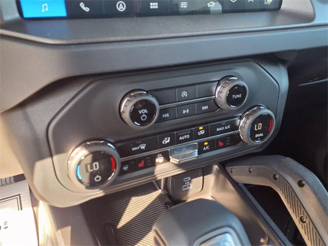 New 2025 Ford Bronco Badlands w/ Sasquatch Package image 14