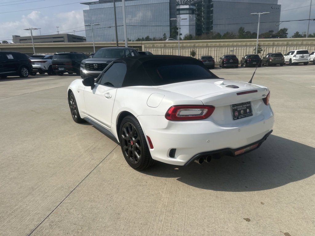 Used 2017 FIAT 124 Spider Abarth image 7