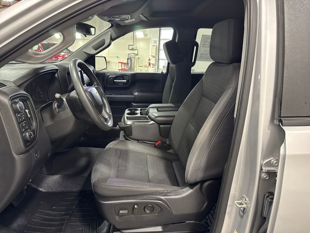 Certified 2022 Chevrolet Silverado 1500 Custom image 11