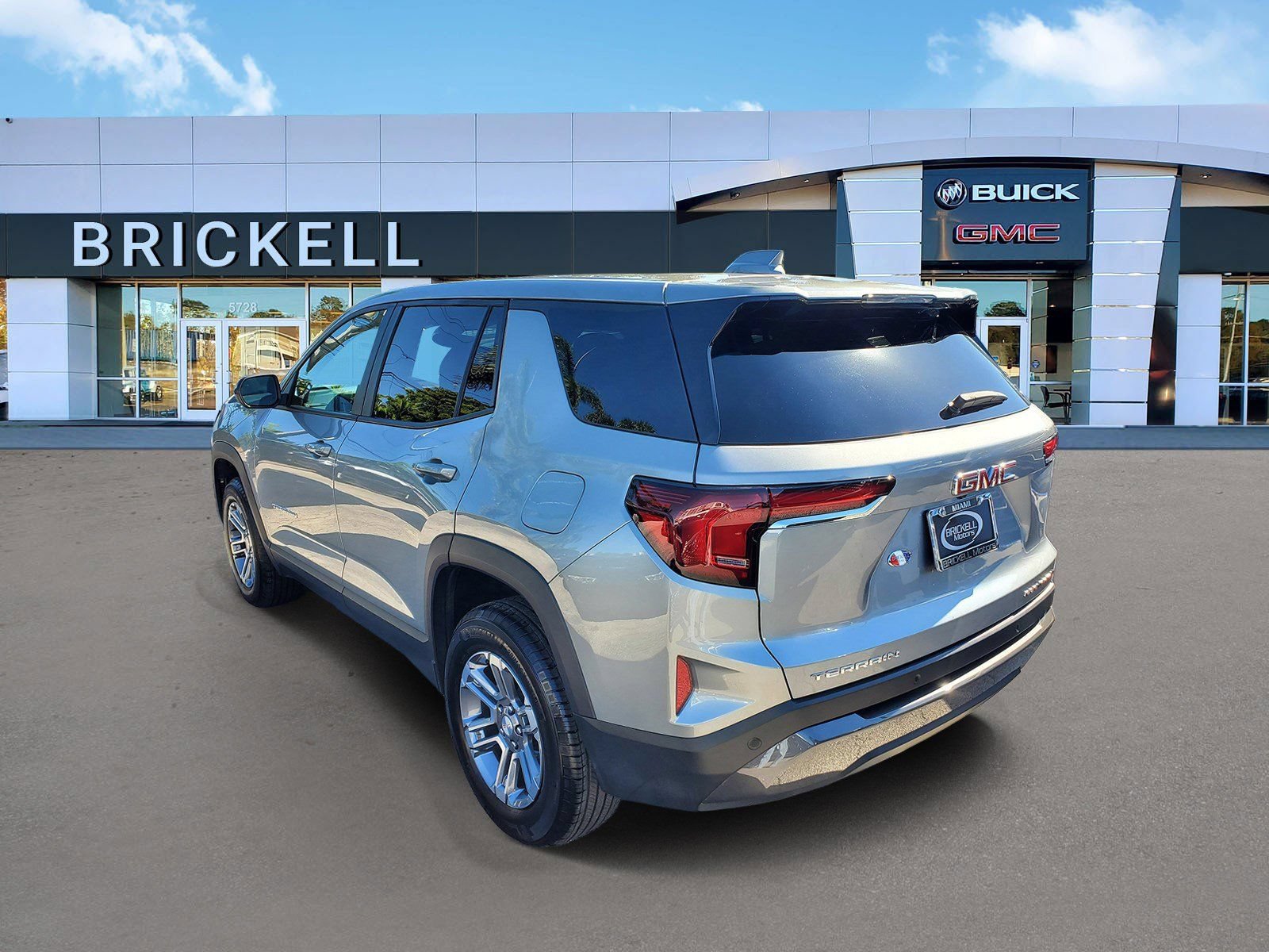Used 2026 GMC Terrain Elevation FWD image 4