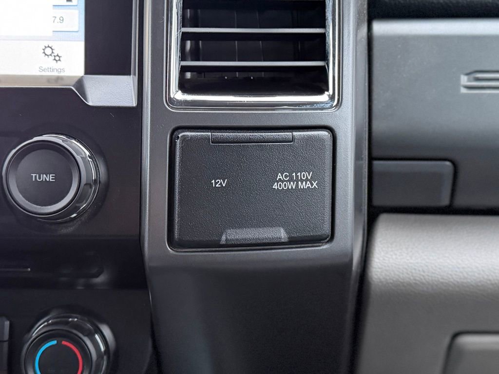 Used 2017 Ford F250 XLT w/ XLT Value Package image 15